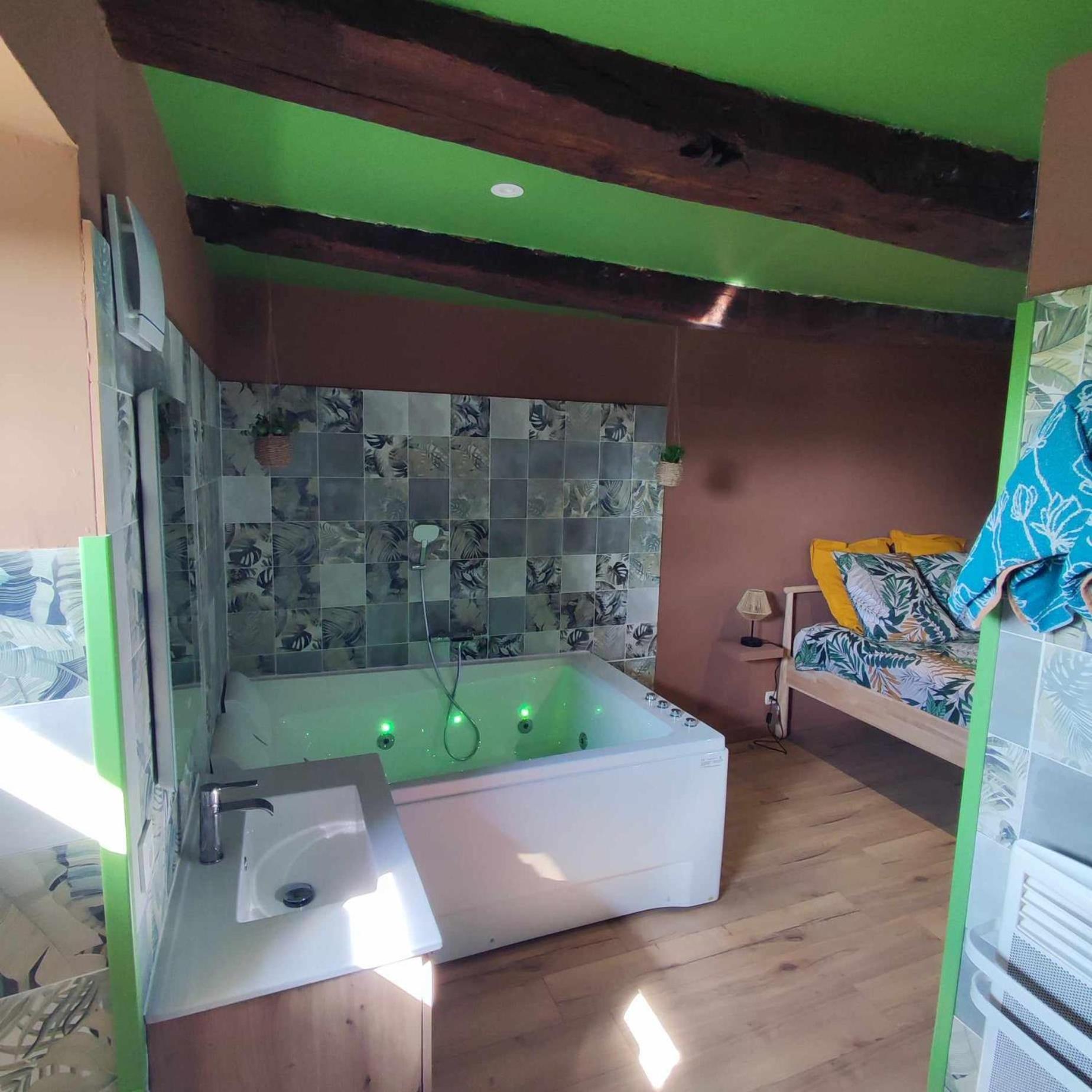 L'Evasion Jungle Apartment Saint-Pierre-de-Plesguen Екстериор снимка