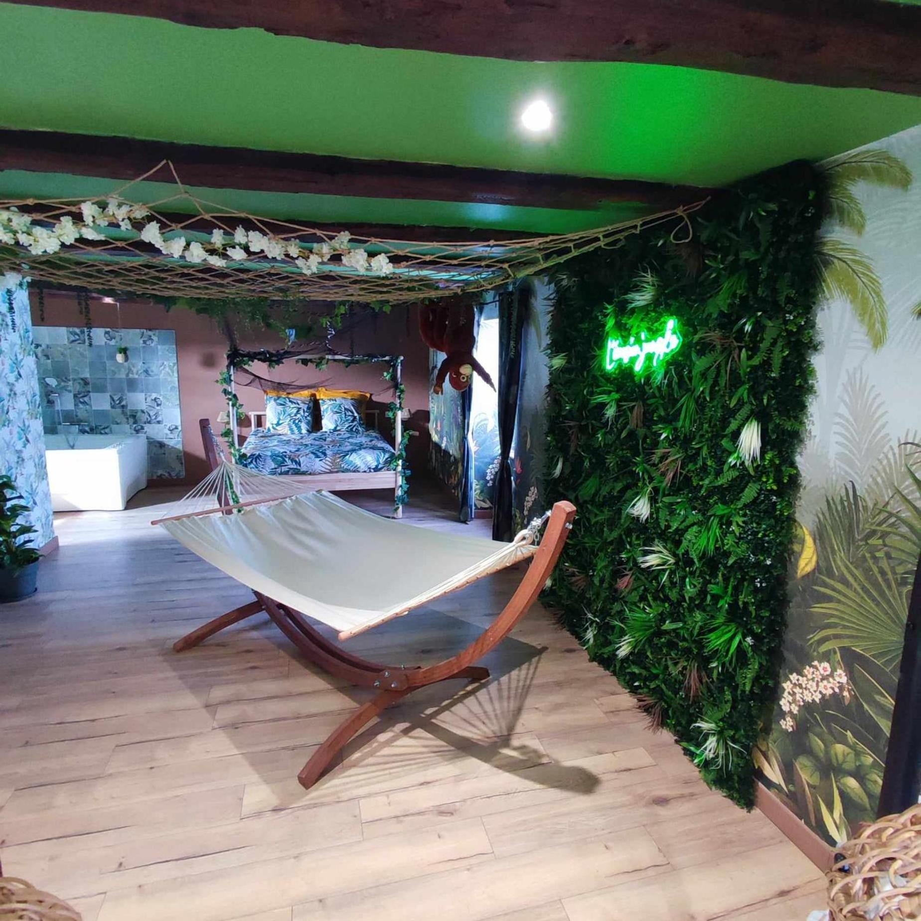 L'Evasion Jungle Apartment Saint-Pierre-de-Plesguen Екстериор снимка