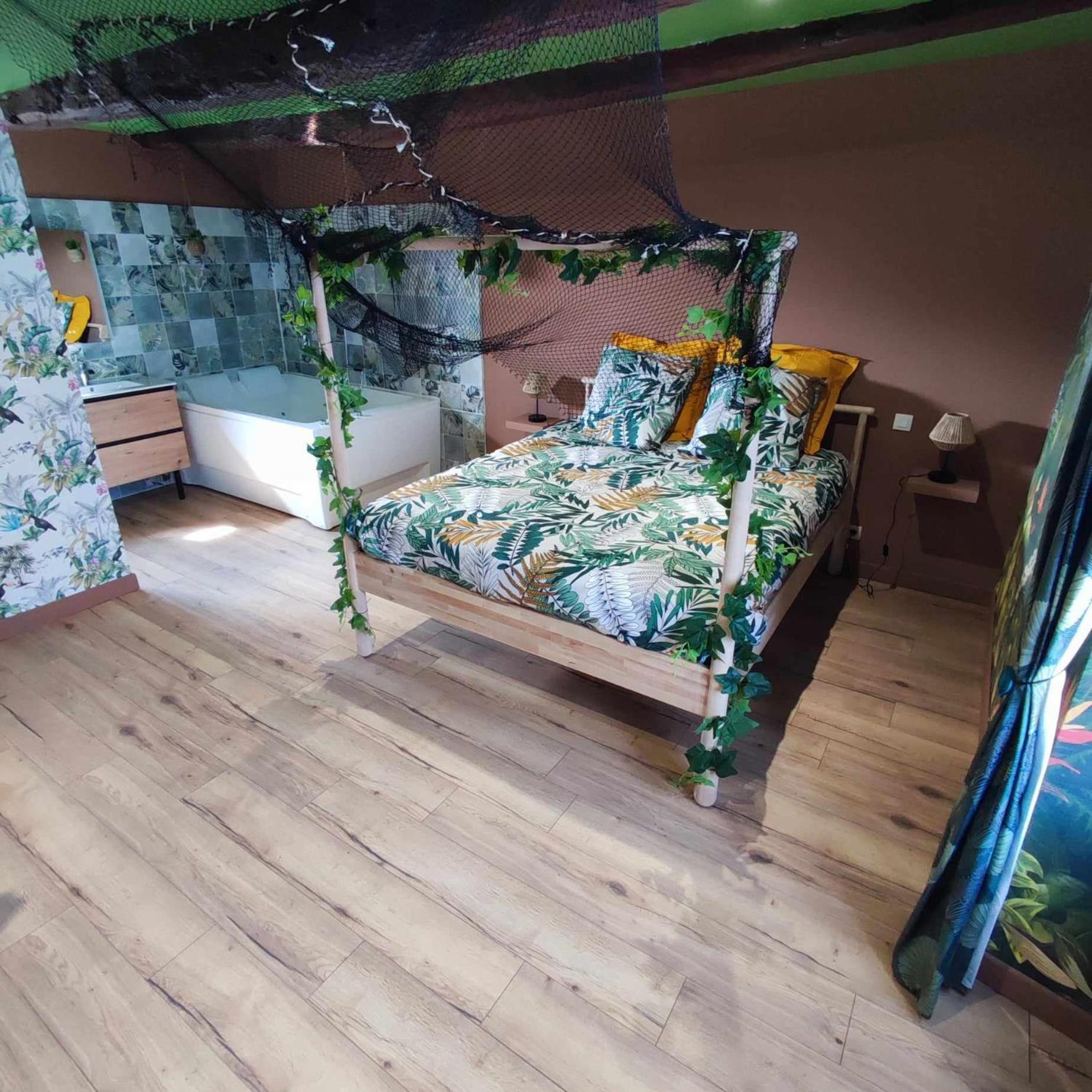 L'Evasion Jungle Apartment Saint-Pierre-de-Plesguen Екстериор снимка